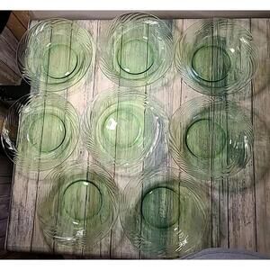 8 Festiva Green Pyrex 7.5 In Bowls Vintage. Not Uranium